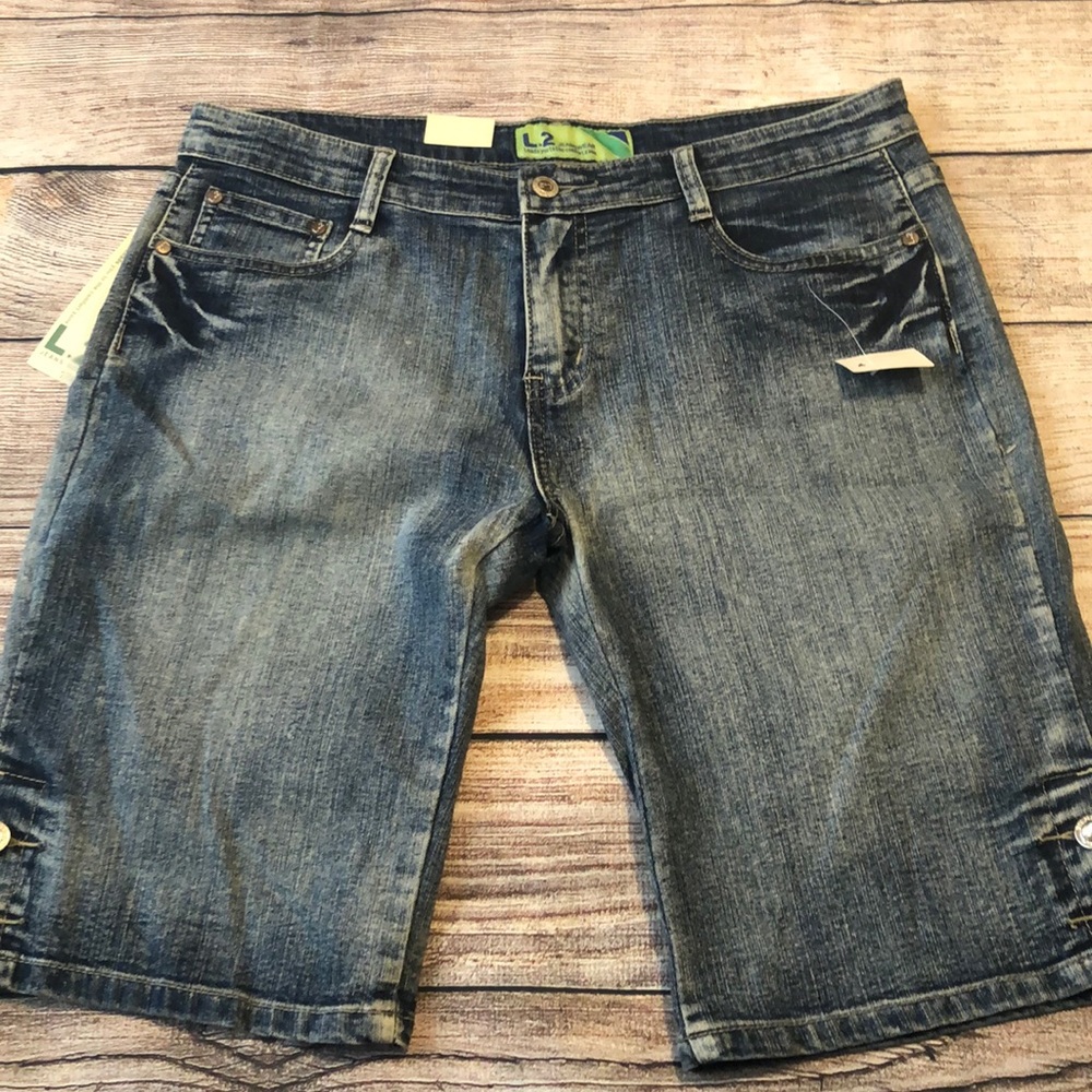 L2 size 15 junior lady’s blue jean shorts